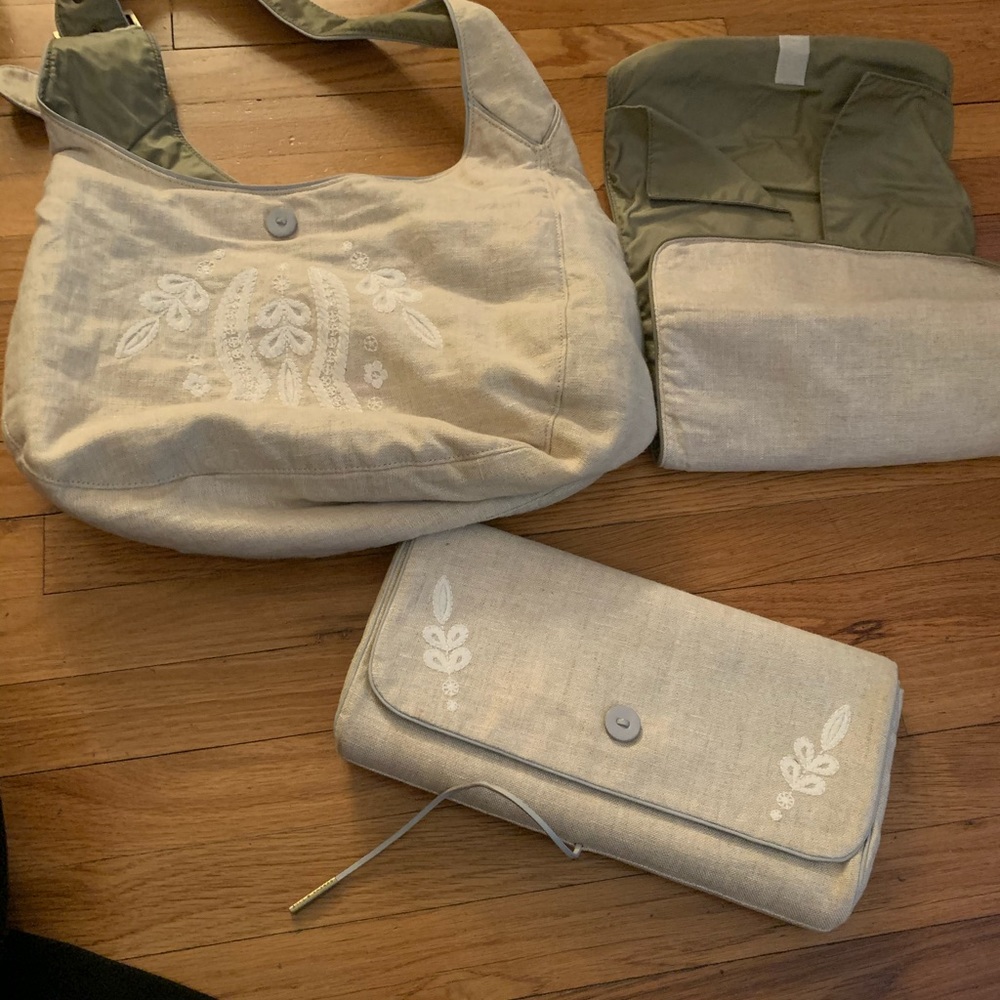 Diaper bag set